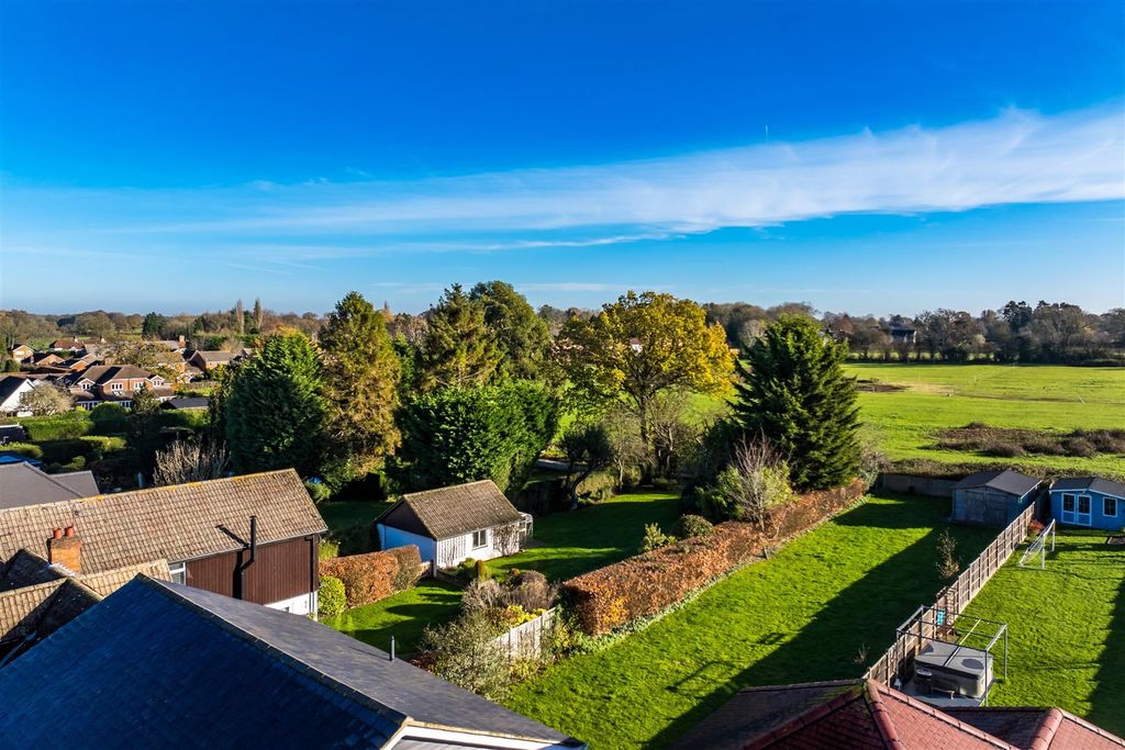 Property photo 2 of 24 Views