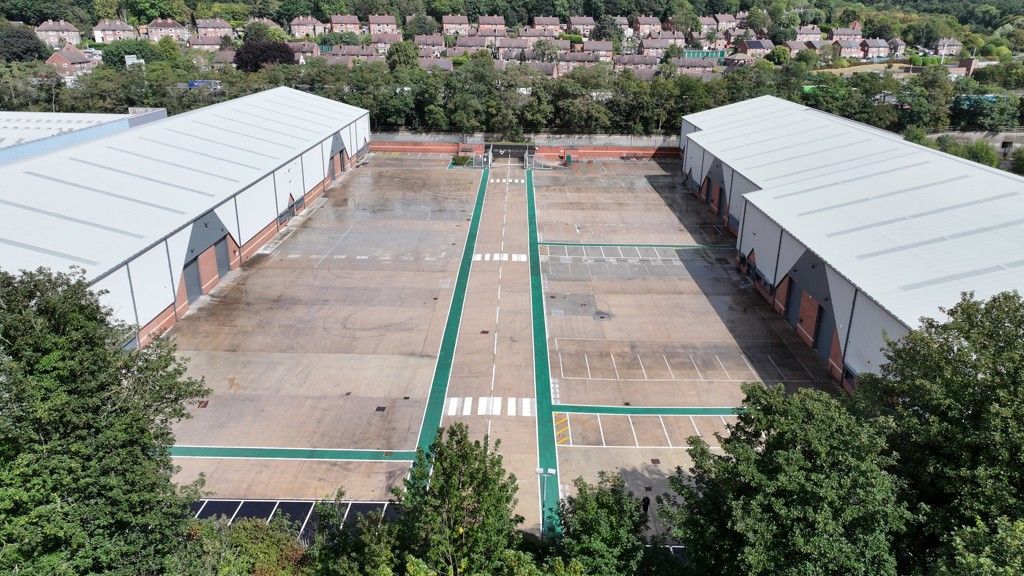 Property photo 3 of 18 Photo 11