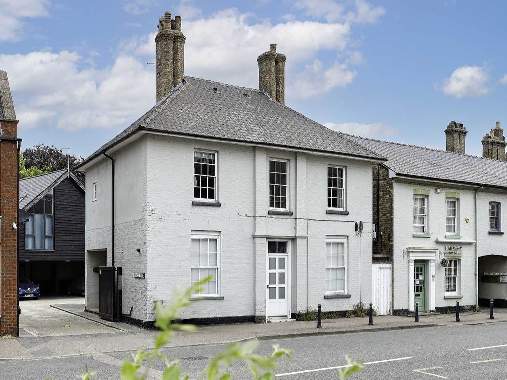 Property photo 1 of 20 Baldock Street Ext