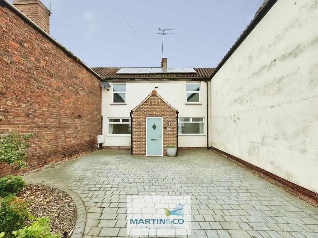 Property photo 1 of 21 85E81Af6-Eastgate 20Front