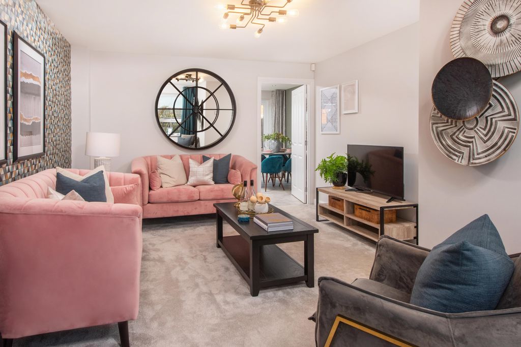 Property photo 3 of 6 Maidstone Lounge