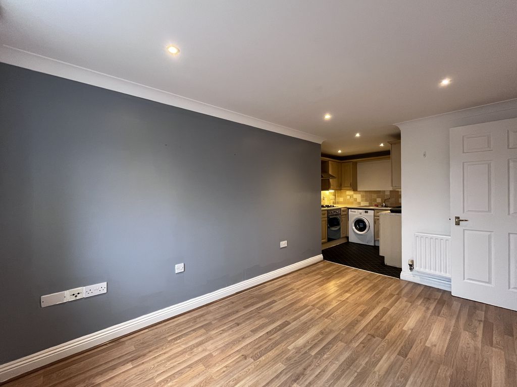 Property photo 2 of 9 Living Room 1