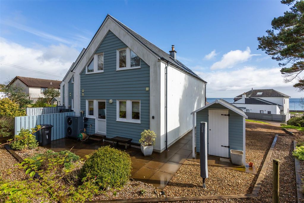 Property photo 3 of 40 Rear Of No. 1 Silverbank View