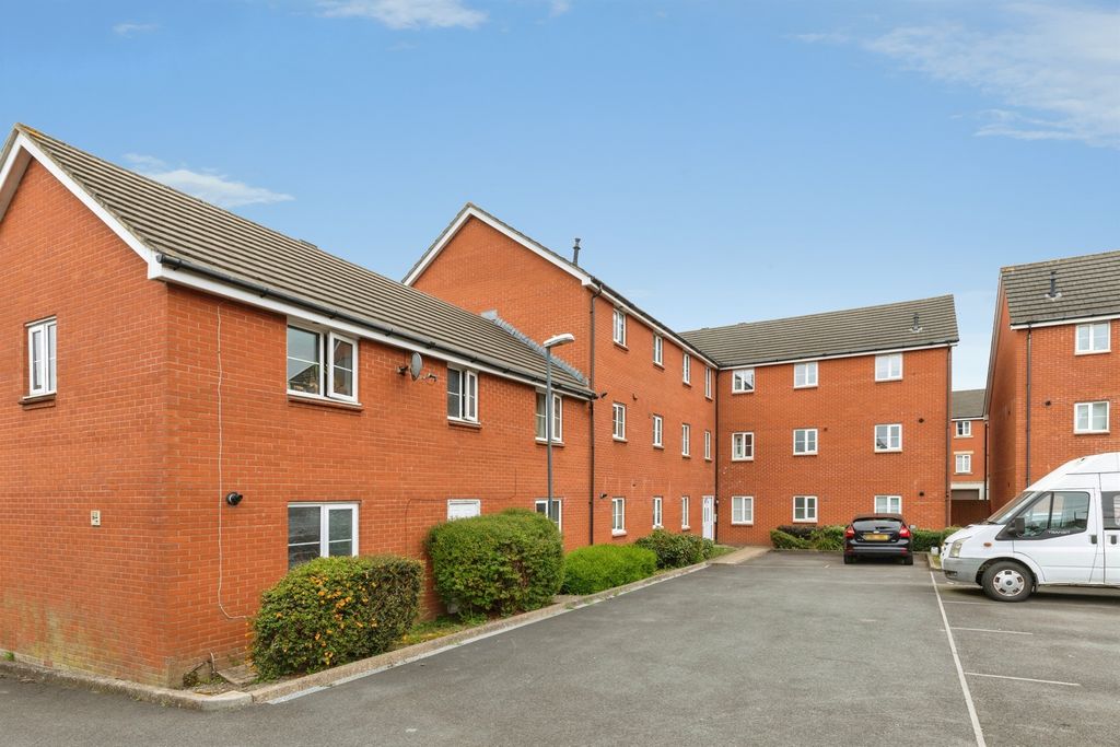 Property photo 1 of 19