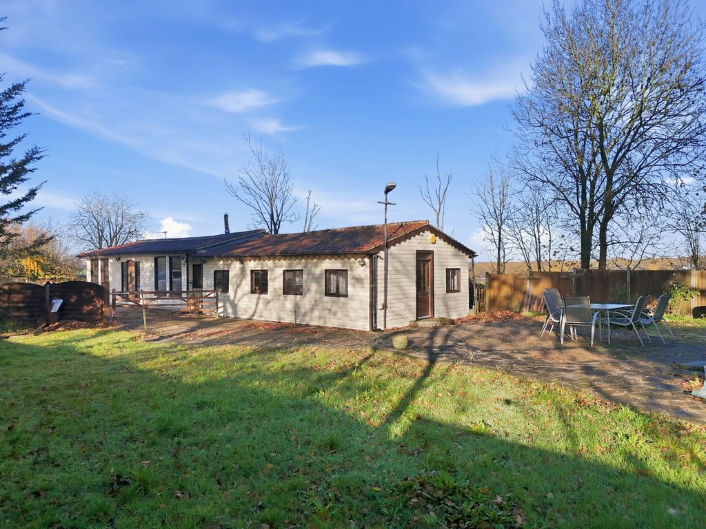 Property photo 1 of 27