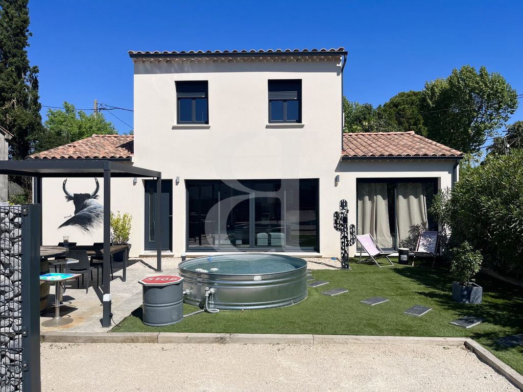 Property photo 1 of 25