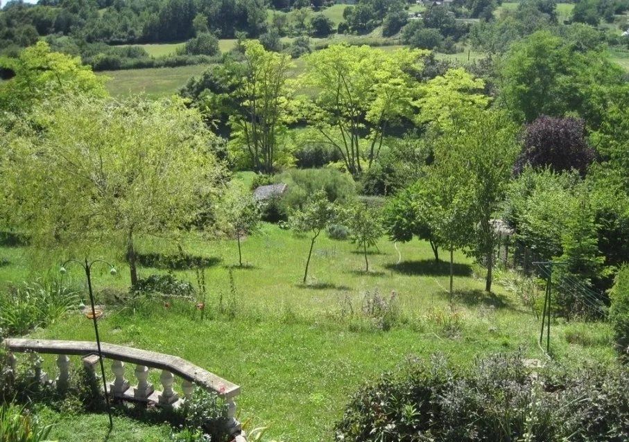 Property photo 2 of 13