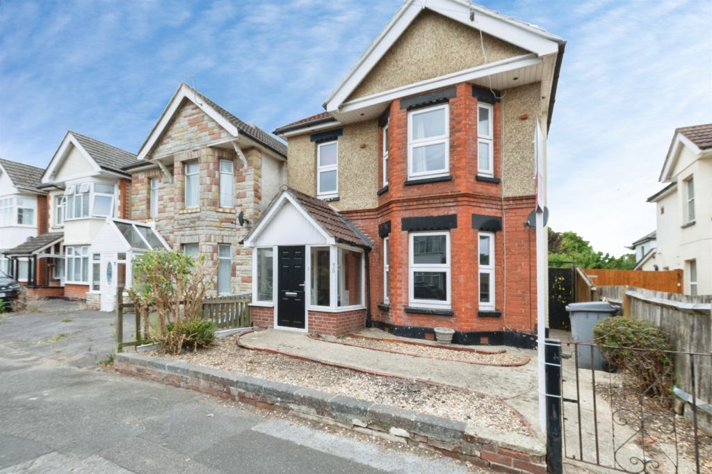 Property photo 1 of 21