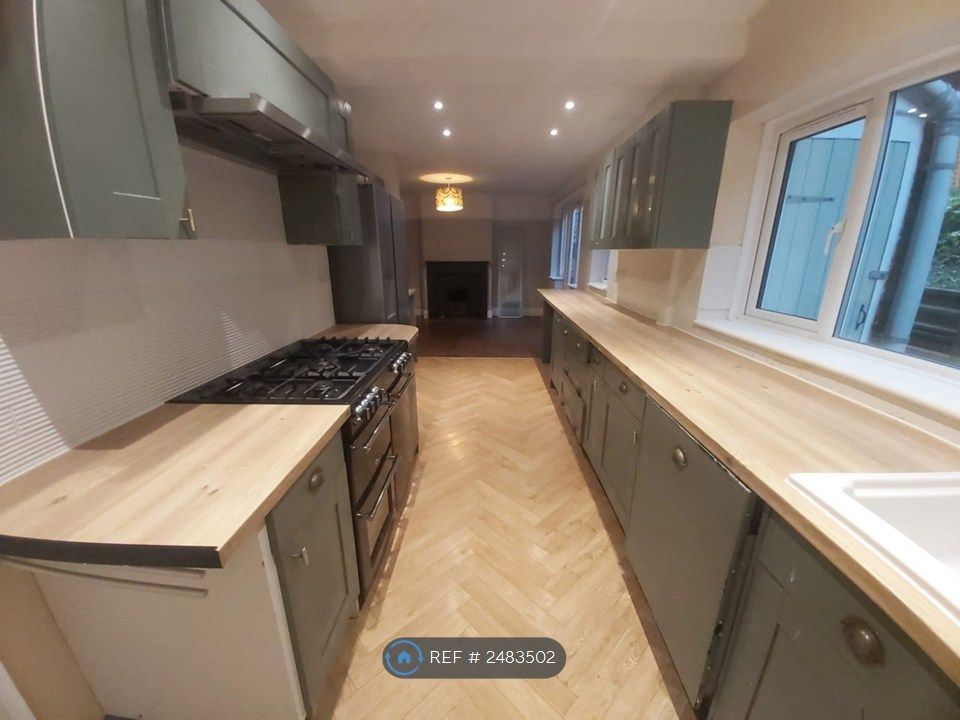 Property photo 2 of 19 Kitchen View 1