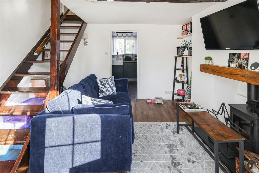 Property photo 3 of 10 1_75372.Jpg