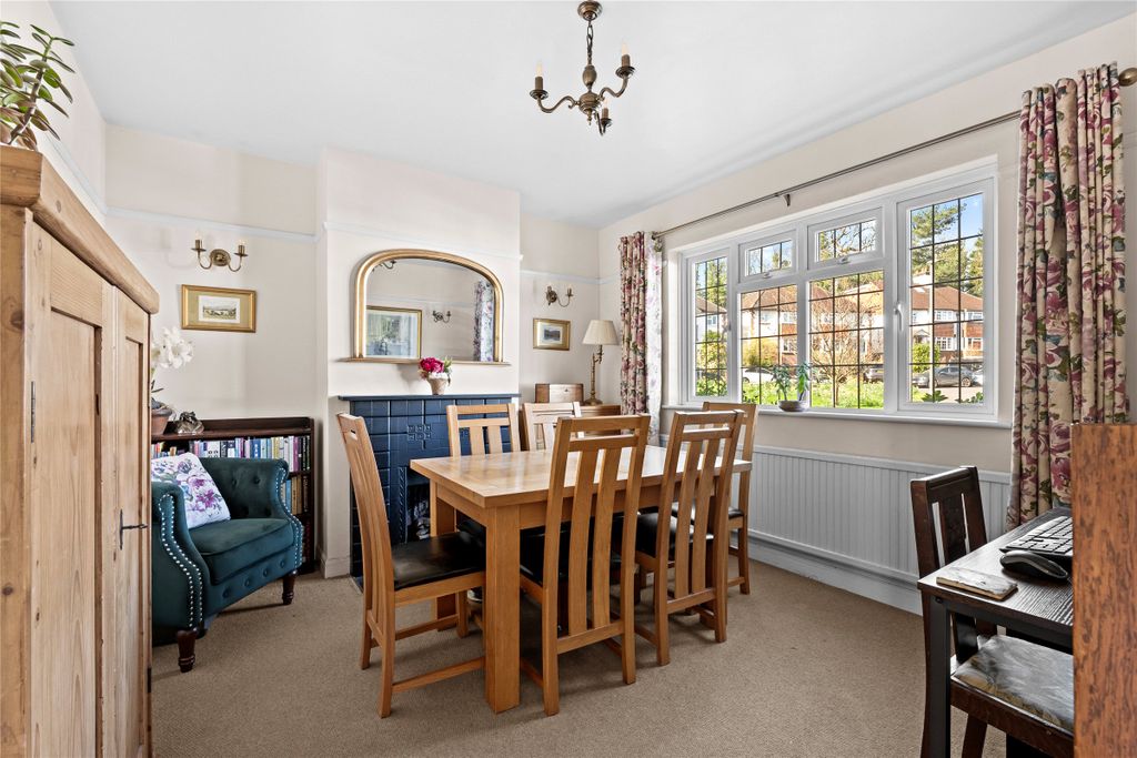 Property photo 3 of 12 Picture No. 18