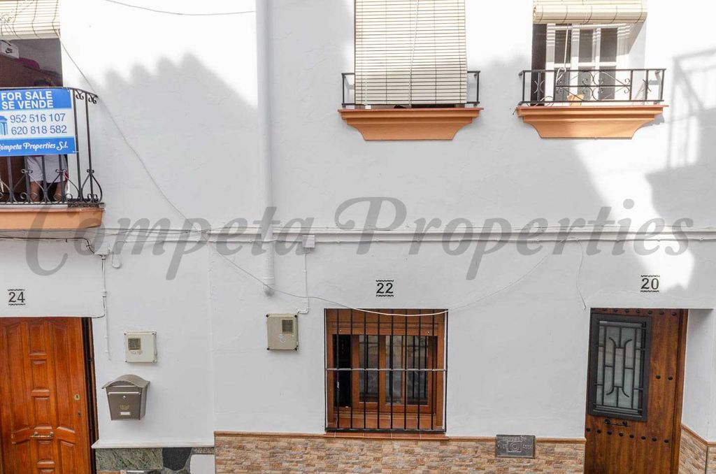 Property photo 1 of 15