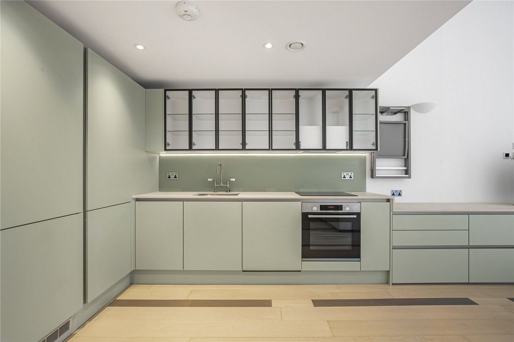 Property photo 3 of 14 Picture No. 21