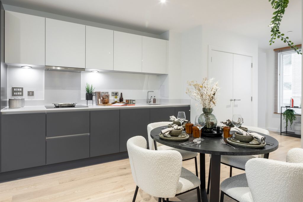 Property photo 2 of 6 24.10.16 Cside Verdica 24.10.16 Cside Verdica 2 Bed Apt -14-Hdr.Jpg