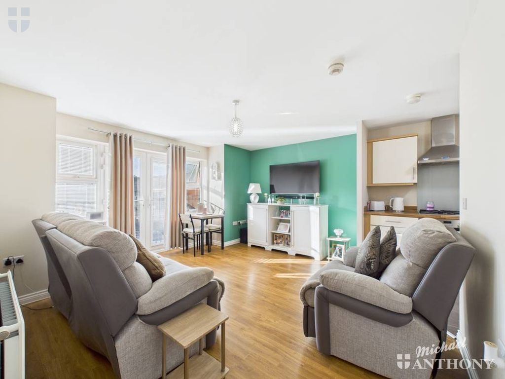 Property photo 2 of 11 Cam03218G0-Pr0830-Still012-Thumbnail-H750-70