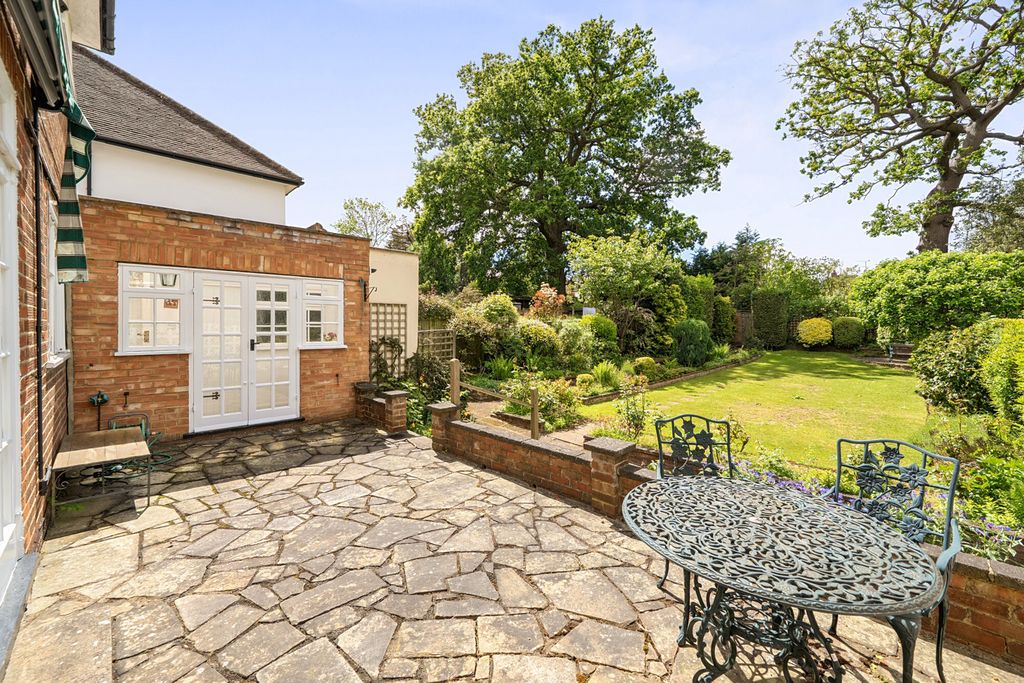 Property photo 2 of 24 1461137-22-6A0484...