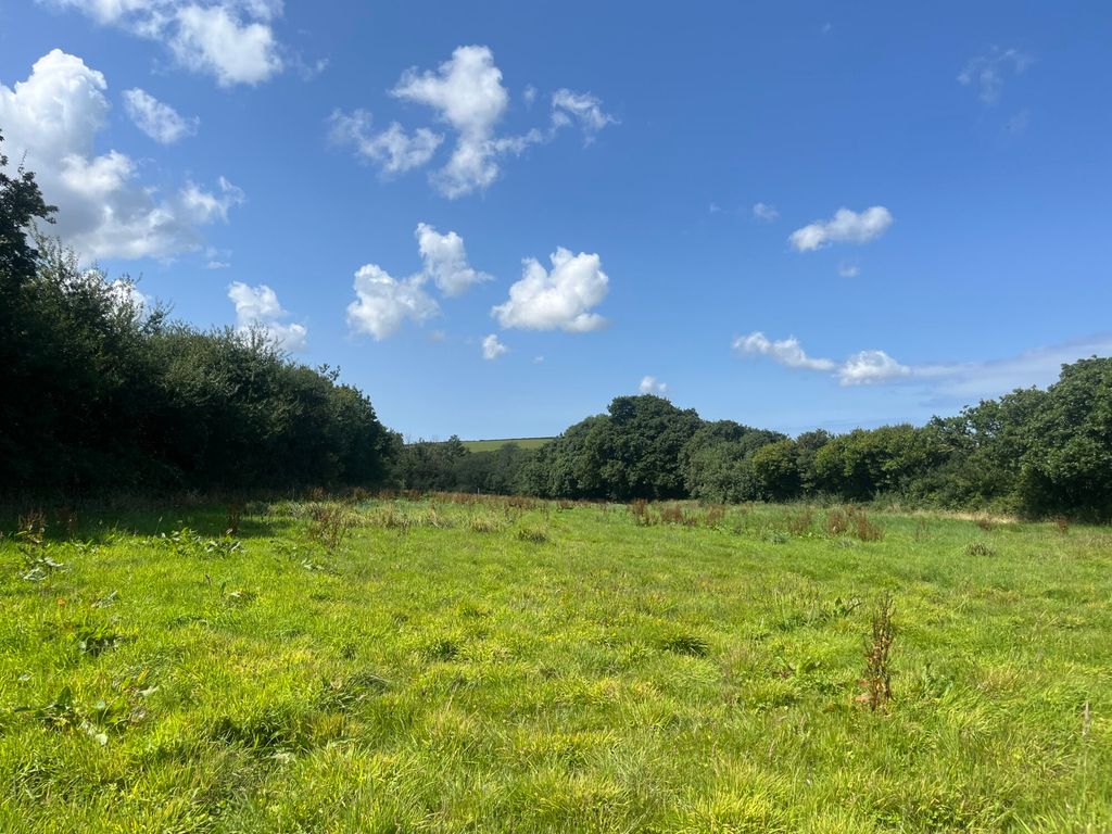 Property photo 1 of 6