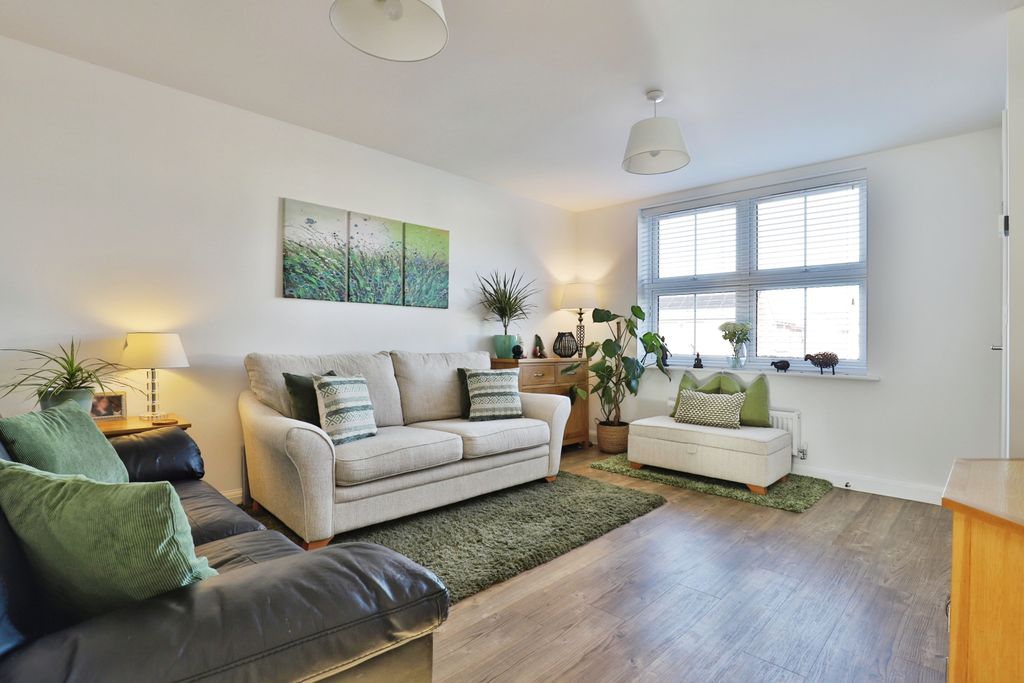 Property photo 3 of 16 Photography