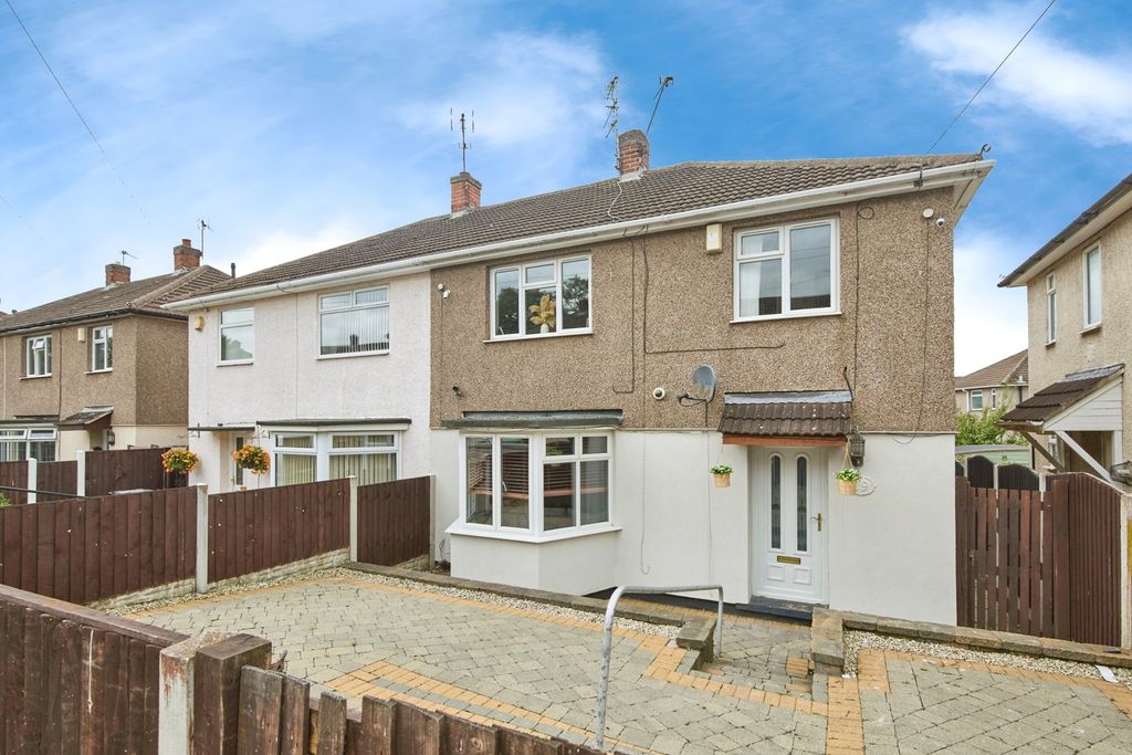 Property photo 1 of 16 Front