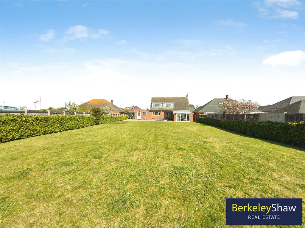 Property photo 2 of 22 210A58Da--4496-8Cea-B0D2D88D8C9A-13753-00000Fb2B1E
