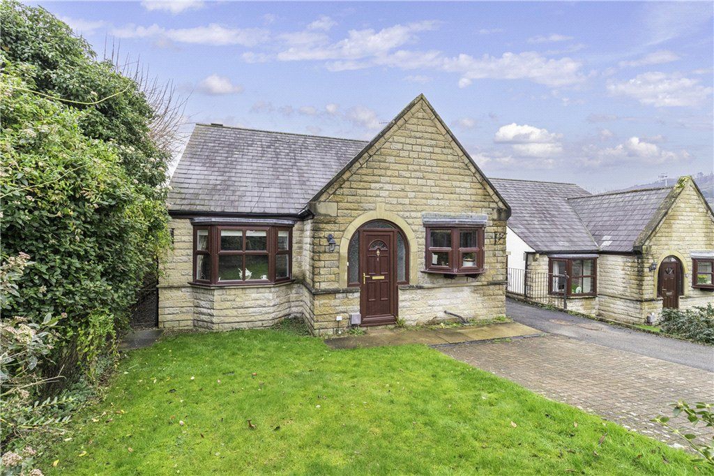 Property photo 1 of 19 Front