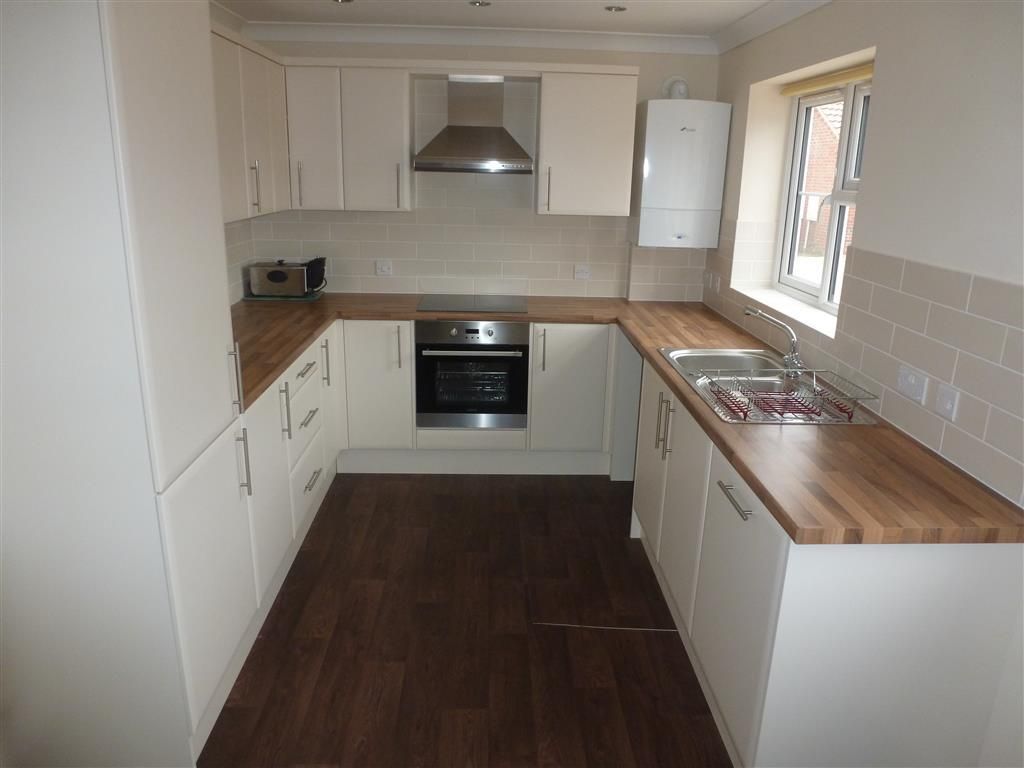 Property photo 2 of 5 Kitchen