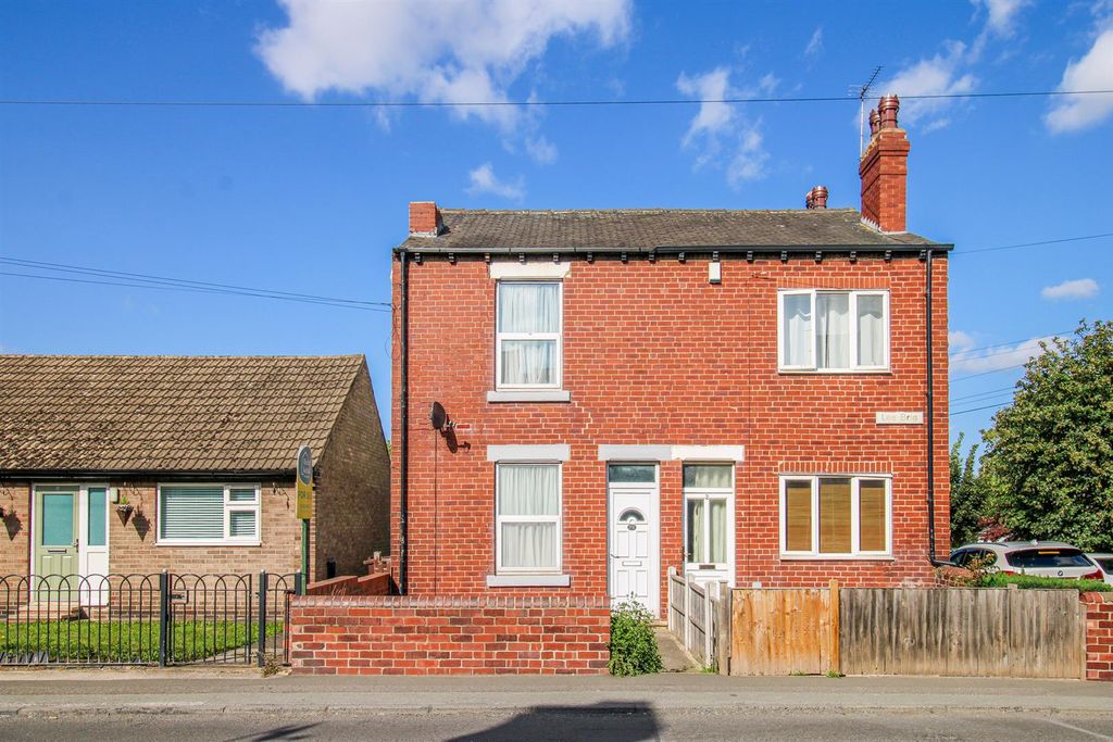 Property photo 1 of 9