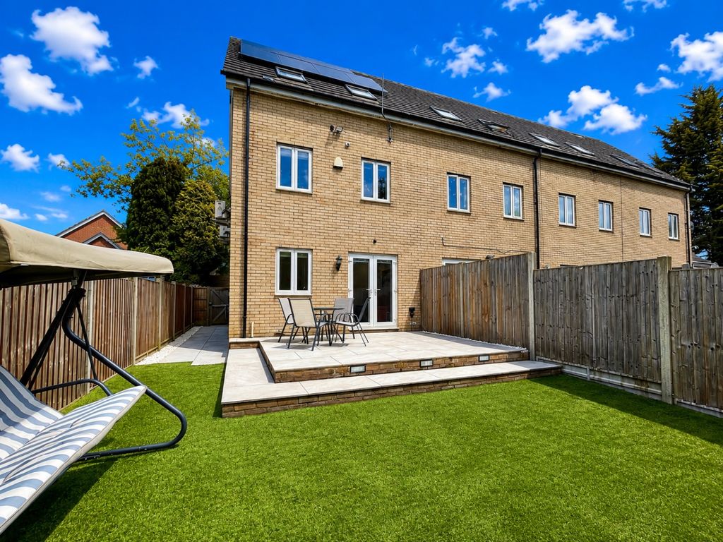 Property photo 2 of 16 5167491