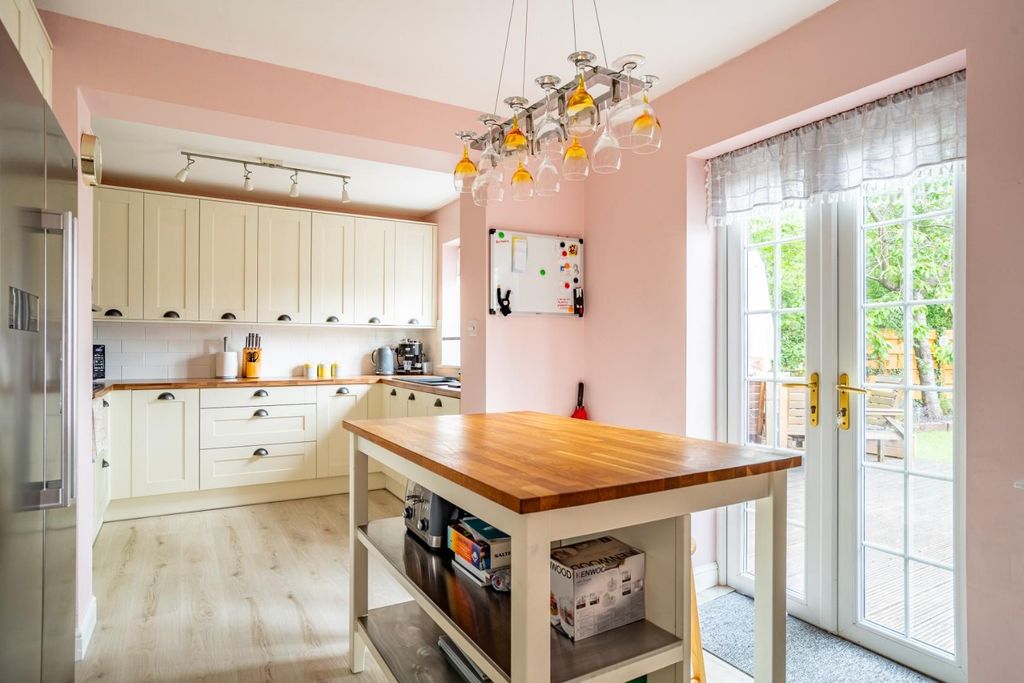 Property photo 3 of 17 Bf-1.Jpg
