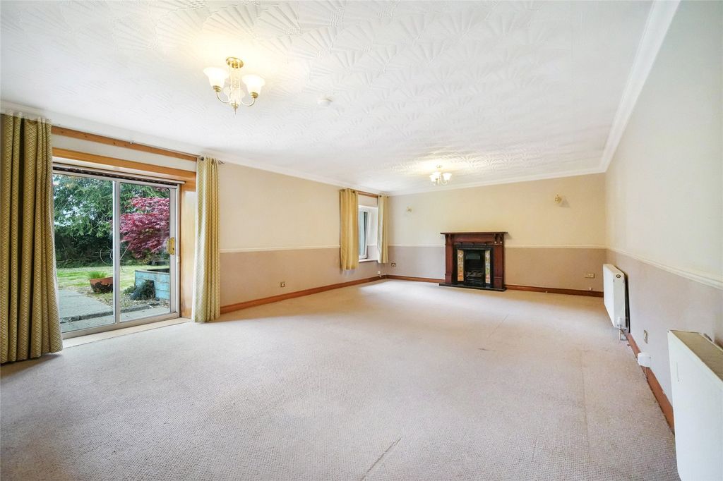 Property photo 2 of 23 Picture No. 03