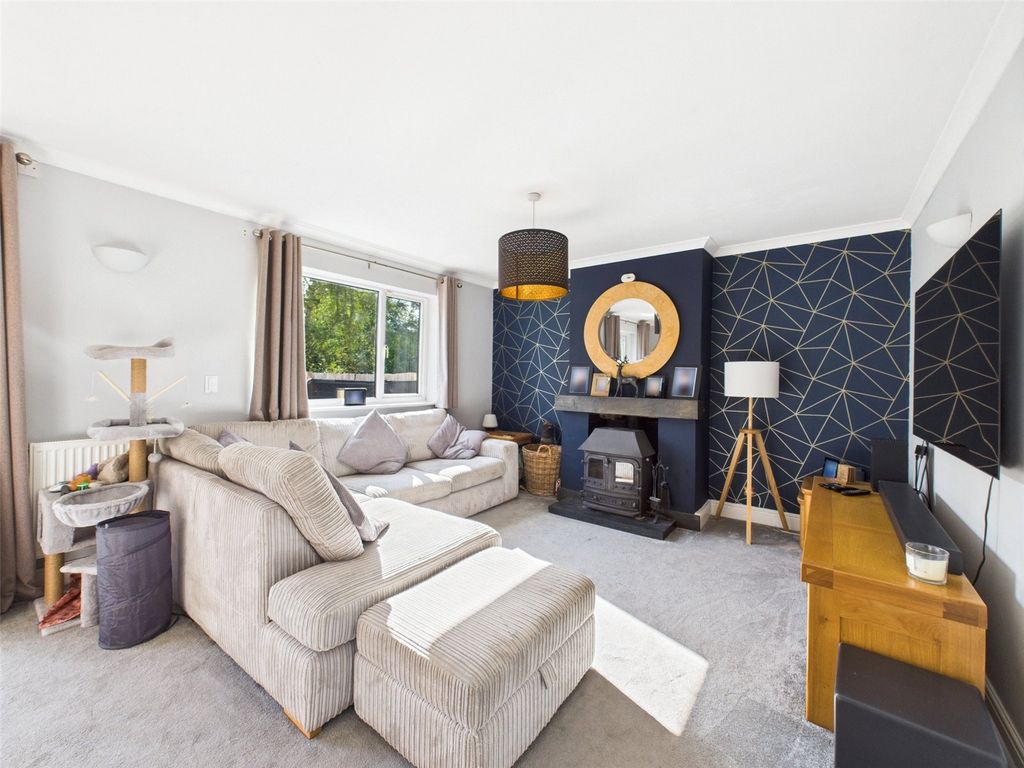 Property photo 1 of 15 Picture No. 14