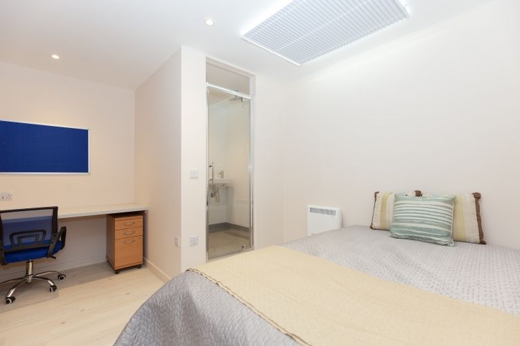 Property photo 1 of 5 207337