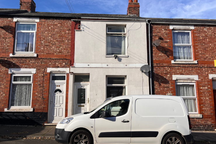 Property photo 1 of 8