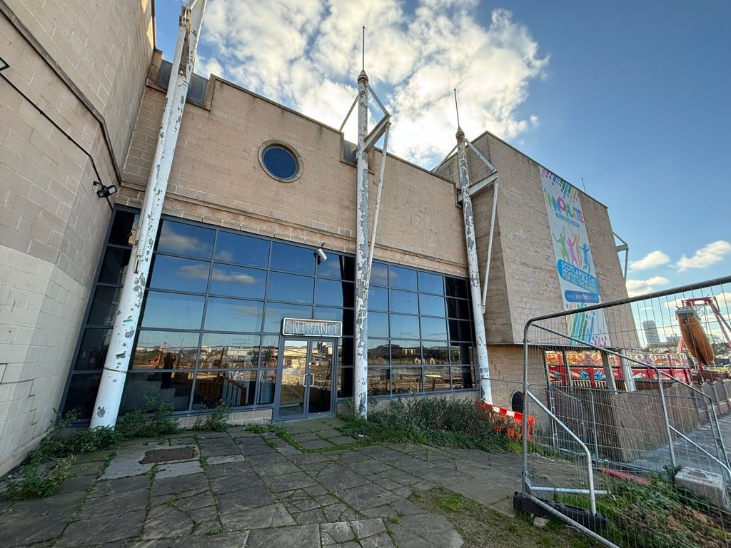 Property photo 3 of 3 Photo 4