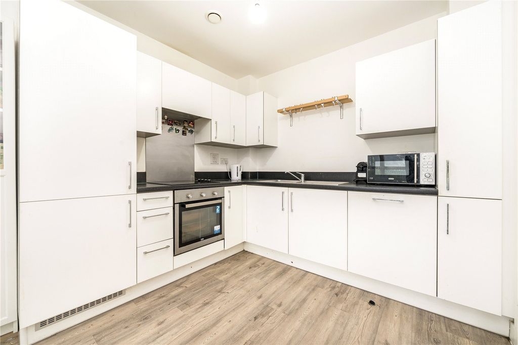 Property photo 3 of 5 Picture No. 07