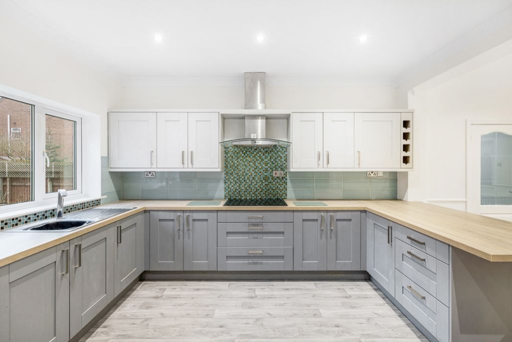 Property photo 3 of 24 67 Argyle Street (Boston)-19