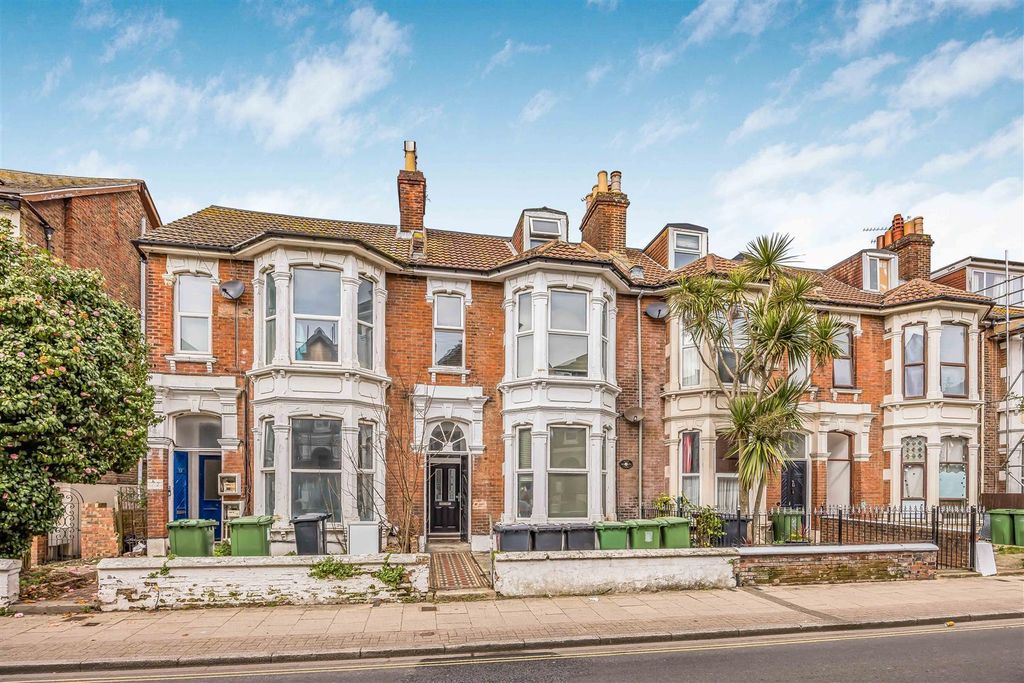 Property photo 1 of 5 Tftrx7Icok-Azun9Vusaow.Jpg