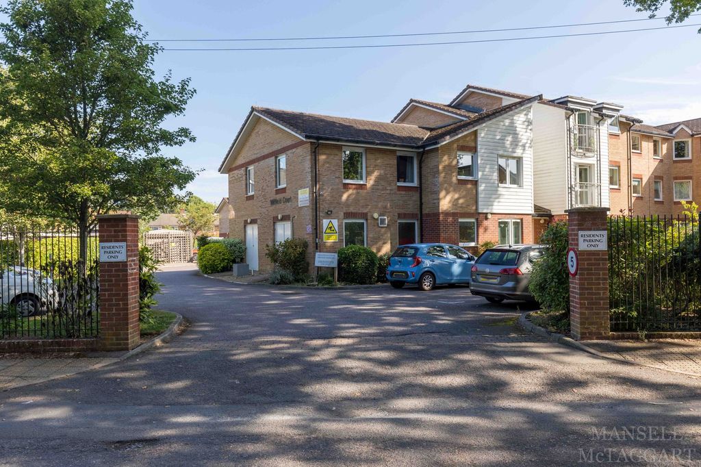 Property photo 1 of 12