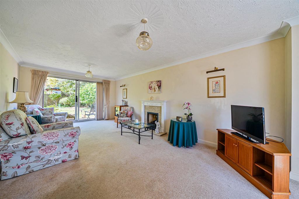 Property photo 2 of 51 1451560-79-69Eb4Cbdf1Edc-Arw-1.Jpg