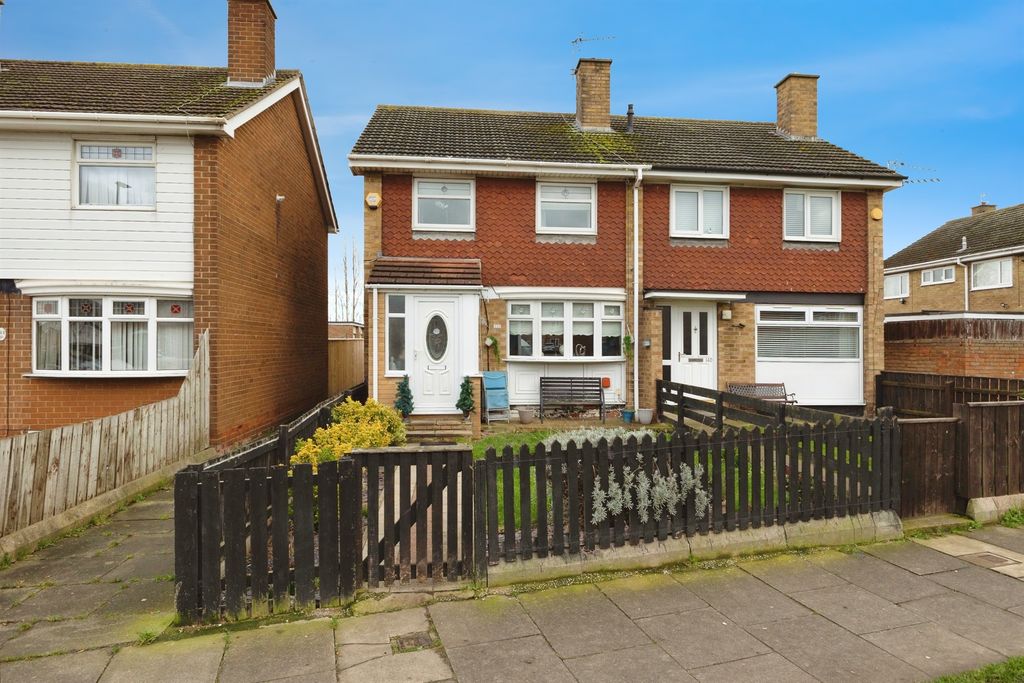 Property photo 1 of 18