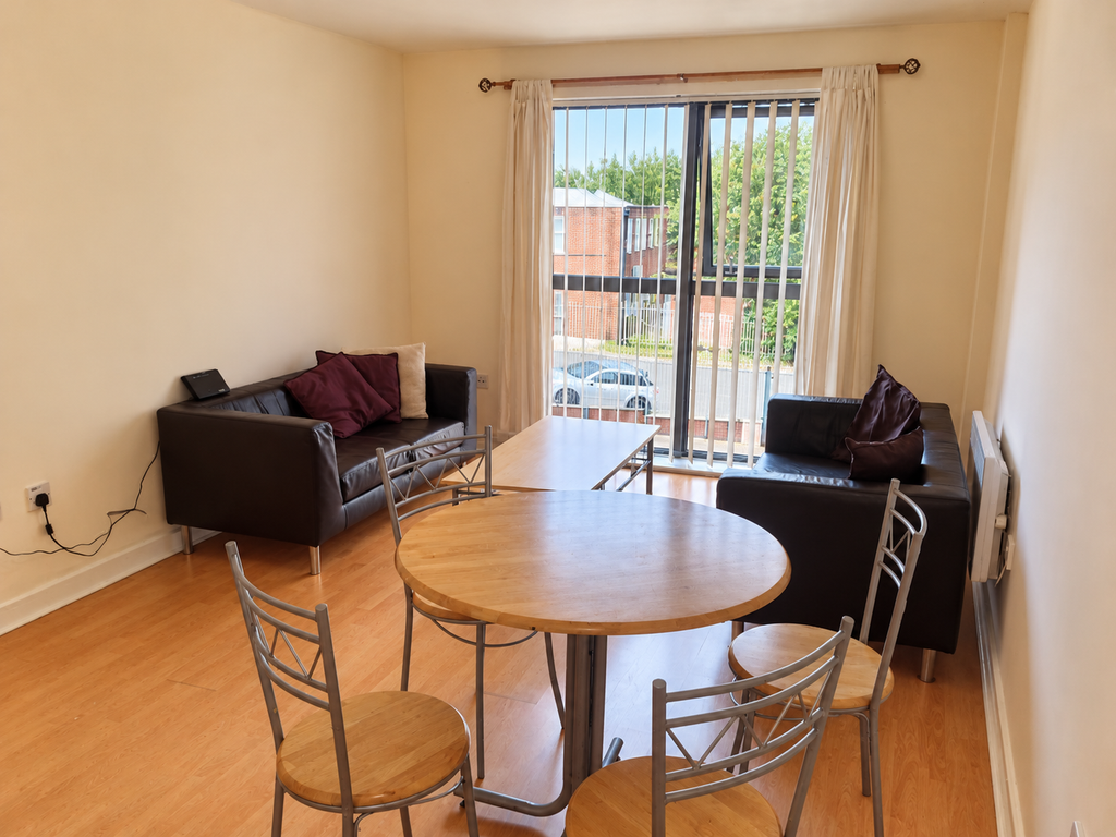 Property photo 2 of 7