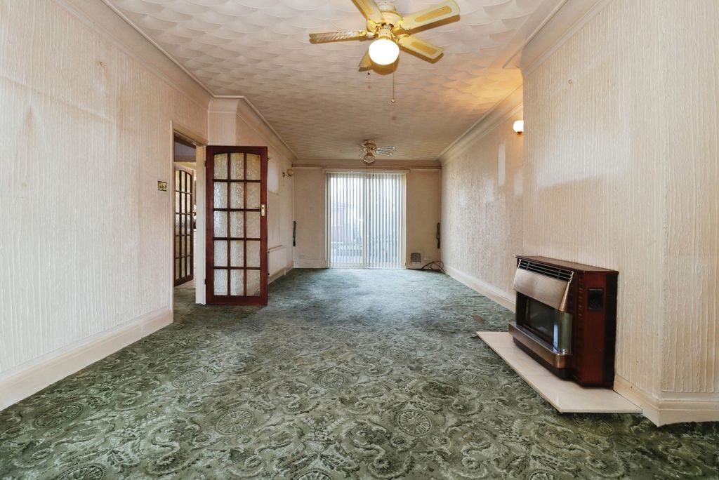 Property photo 3 of 18 Pbox-Img.Jpg