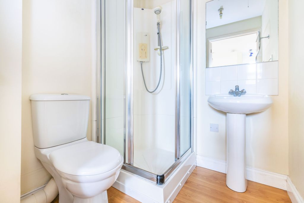Property photo 2 of 11 2B49Ceef-68B2-48F3-A