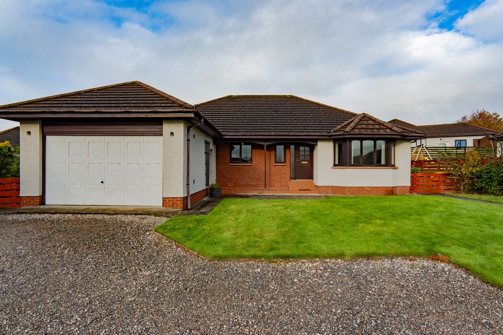 Property photo 1 of 44