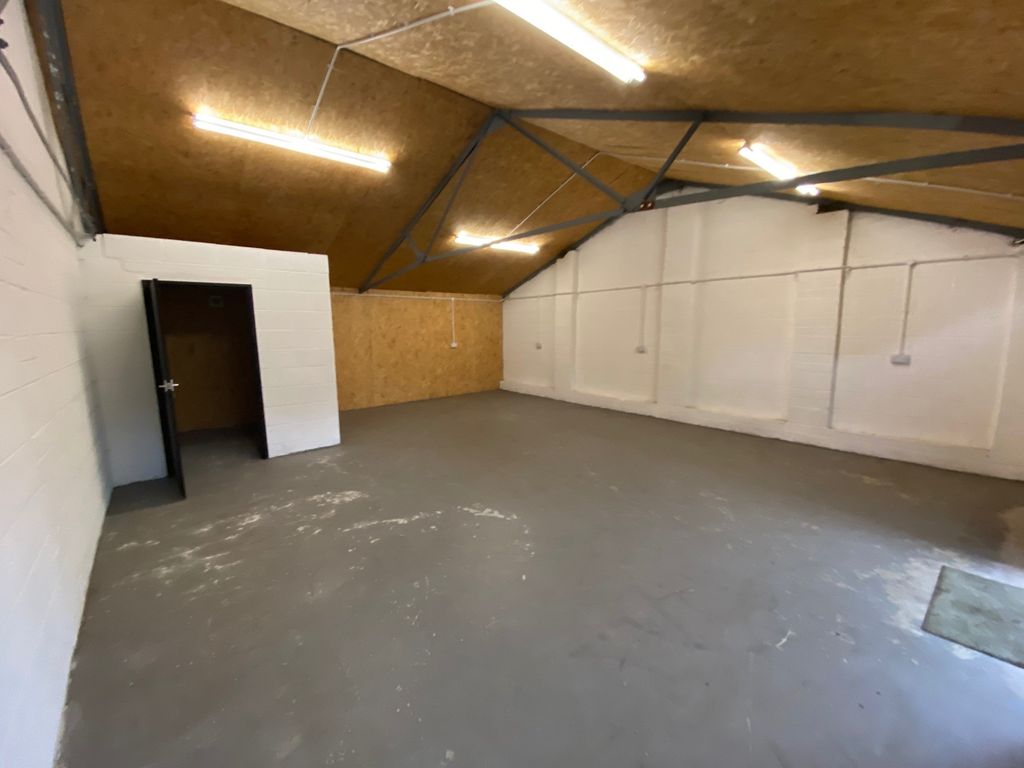 Property photo 3 of 4