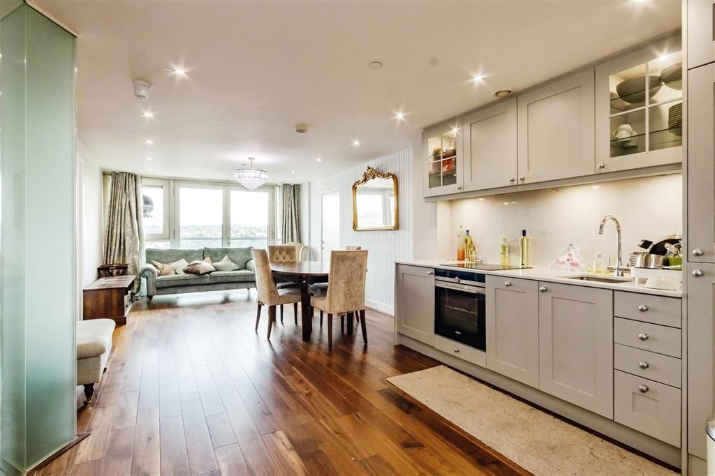 Property photo 2 of 13 Image