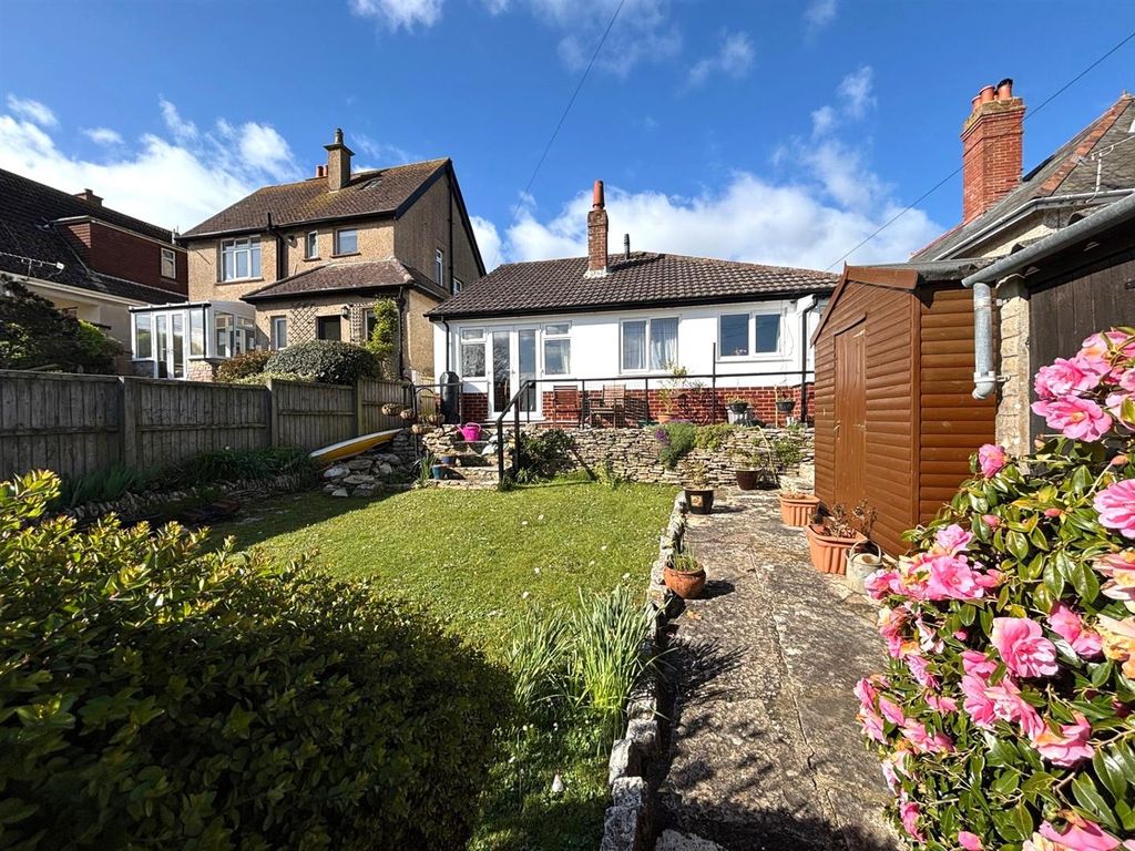 Property photo 2 of 18 4316 Rear Elevaton Alt.Jpg