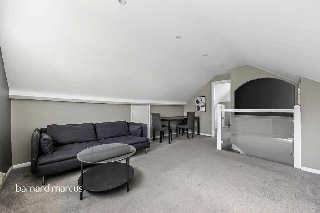 Property photo 3 of 7 Reception Room