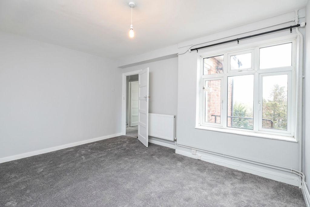 Property photo 2 of 12 Pbox-Img.Jpg