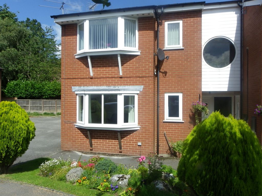 Property photo 1 of 1